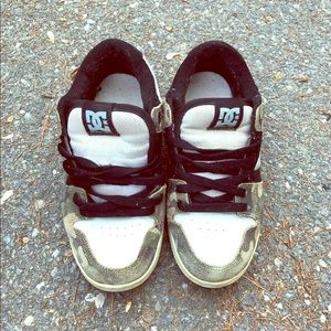 Women’s DC shoes